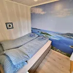 펜션 Ved Havet Pa Brensholmen, Naer Sommaroy, *