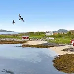 Ved Havet Pa Brensholmen, Naer Sommaroy, *