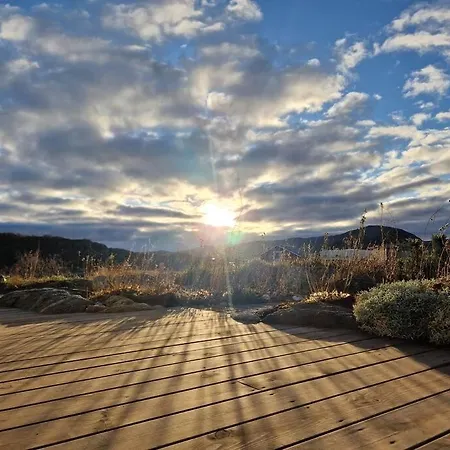 Hébergement de vacances Ved Havet Pa Brensholmen, Naer Sommaroy,