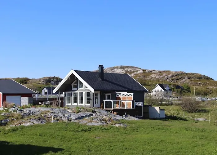 Ved Havet Pa Brensholmen, Naer Sommaroy, Tromsø