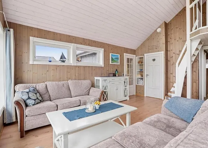 Casa de Férias Ved Havet Pa Brensholmen, Naer Sommaroy, Tromsø